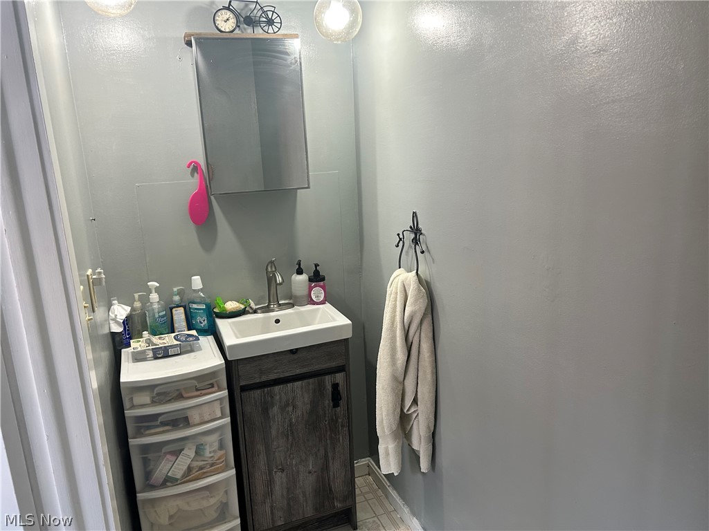 1726 E 45th Street Ashtabula OH 44004