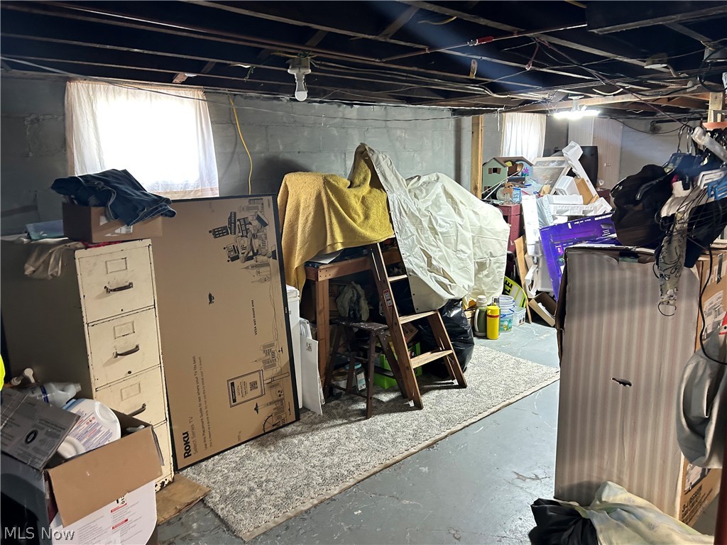 1726 E 45th Street Ashtabula OH 44004