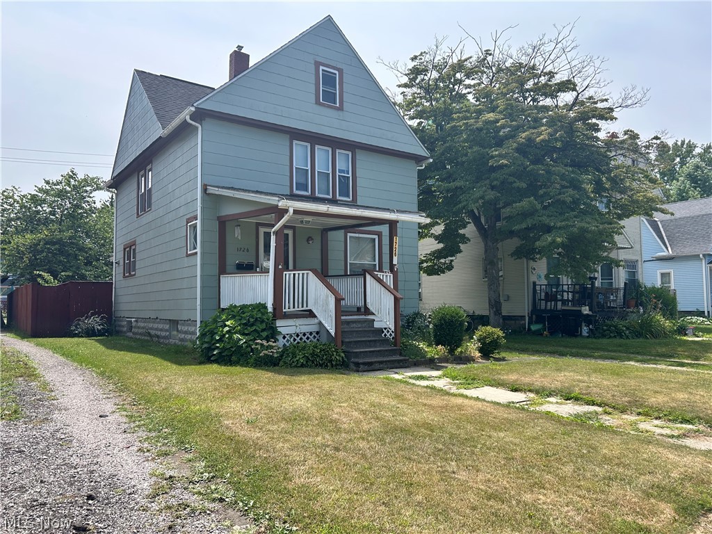 1726 E 45th Street Ashtabula OH 44004