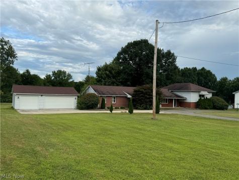 1717 Stillwagon Road Niles OH 44446