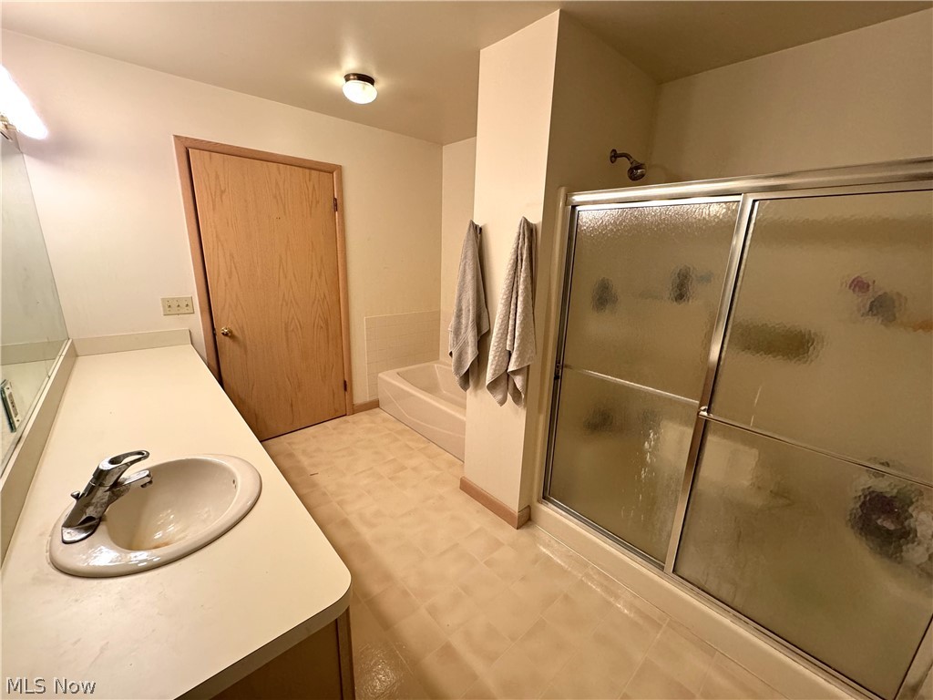 1717 Stillwagon Road Niles OH 44446