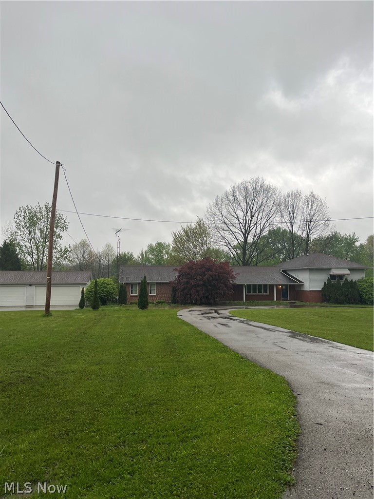 1717 Stillwagon Road Niles OH 44446