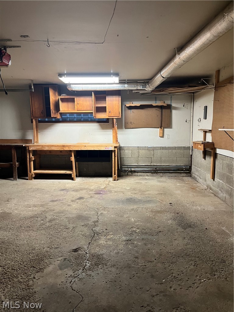 1717 Stillwagon Road Niles OH 44446