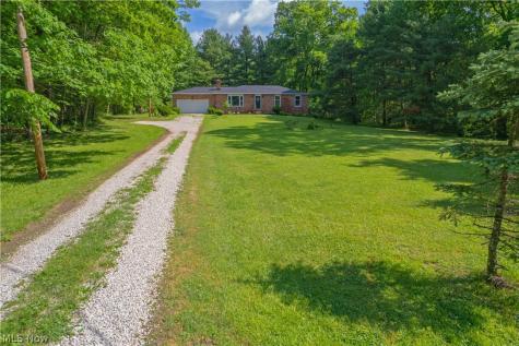 3969 Lynn Road Ravenna OH 44266