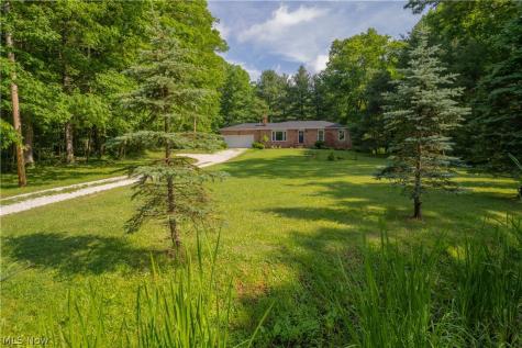 3969 Lynn Road Ravenna OH 44266