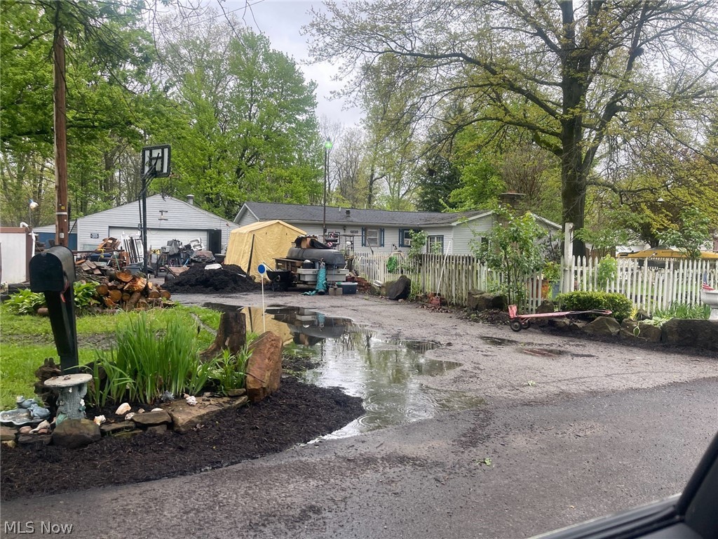 6820 Avon Street Newton Falls OH 44444