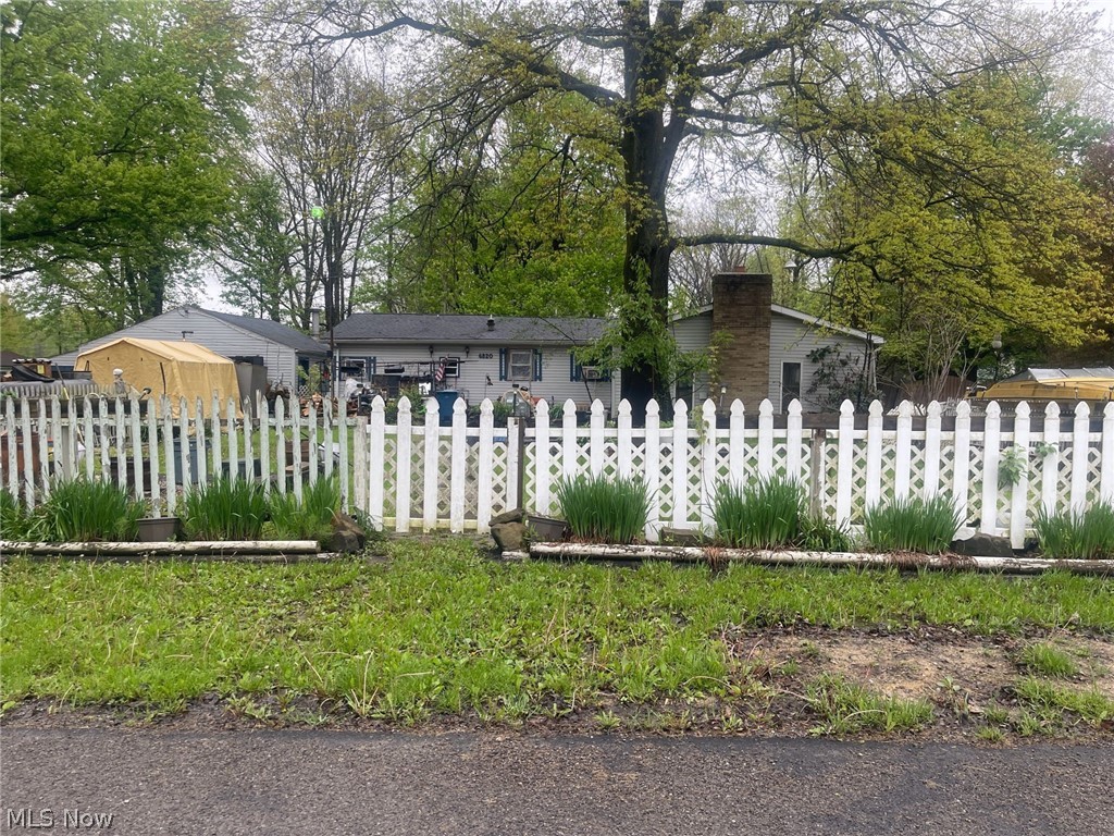 6820 Avon Street Newton Falls OH 44444