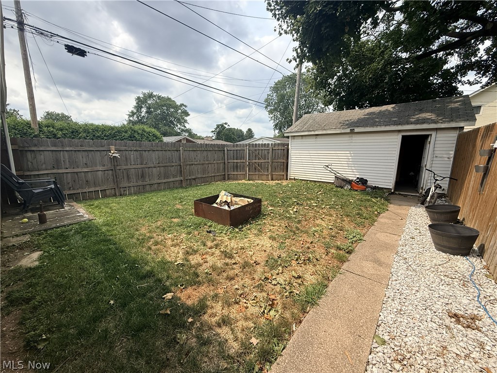 417 Gooding Avenue NW New Philadelphia OH 44663