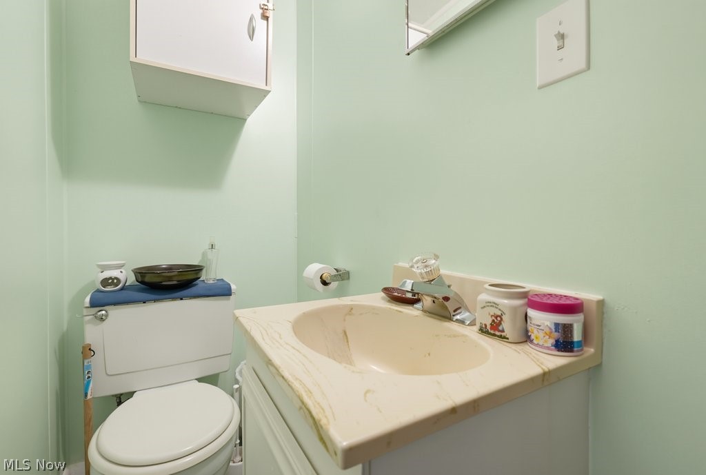 2072 Hilltop Drive Carrollton OH 44615