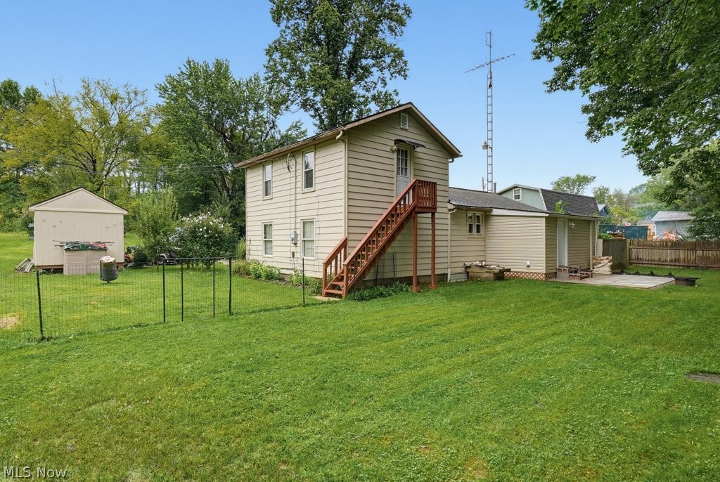 2072 Hilltop Drive Carrollton OH 44615