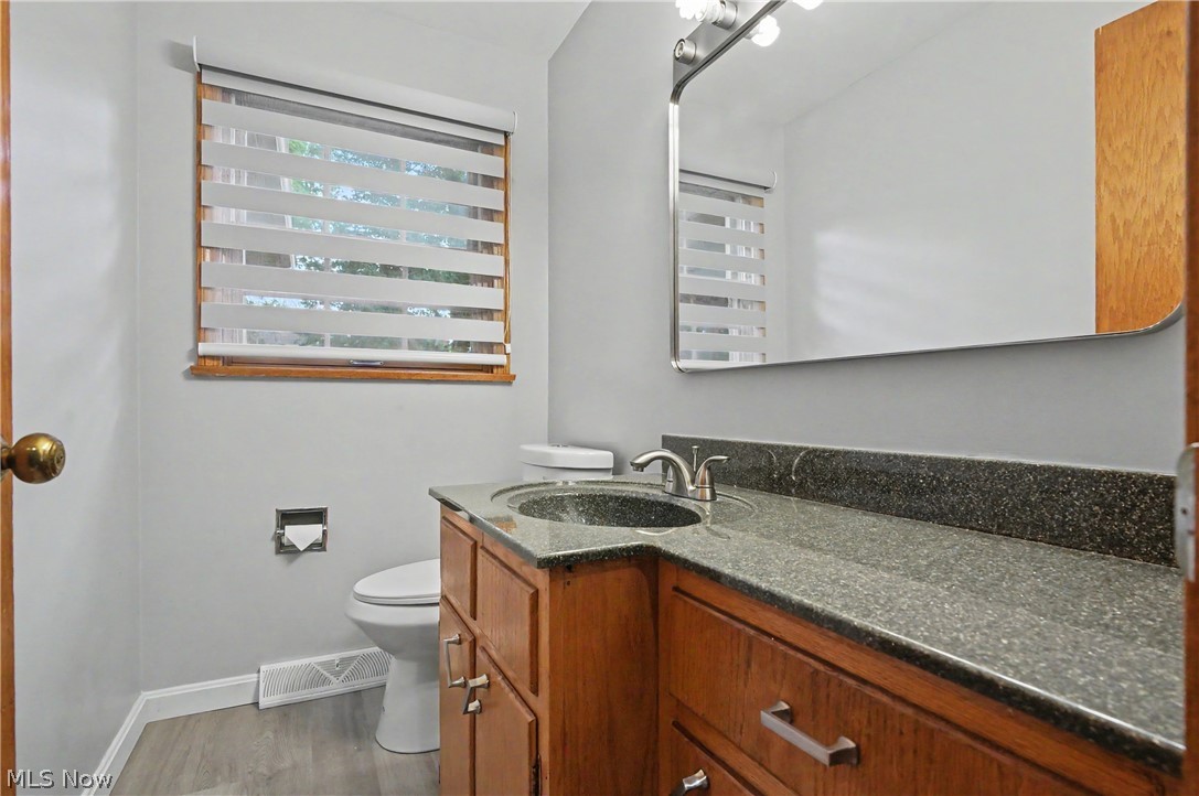 1372 Doncaster Drive Youngstown OH 44511