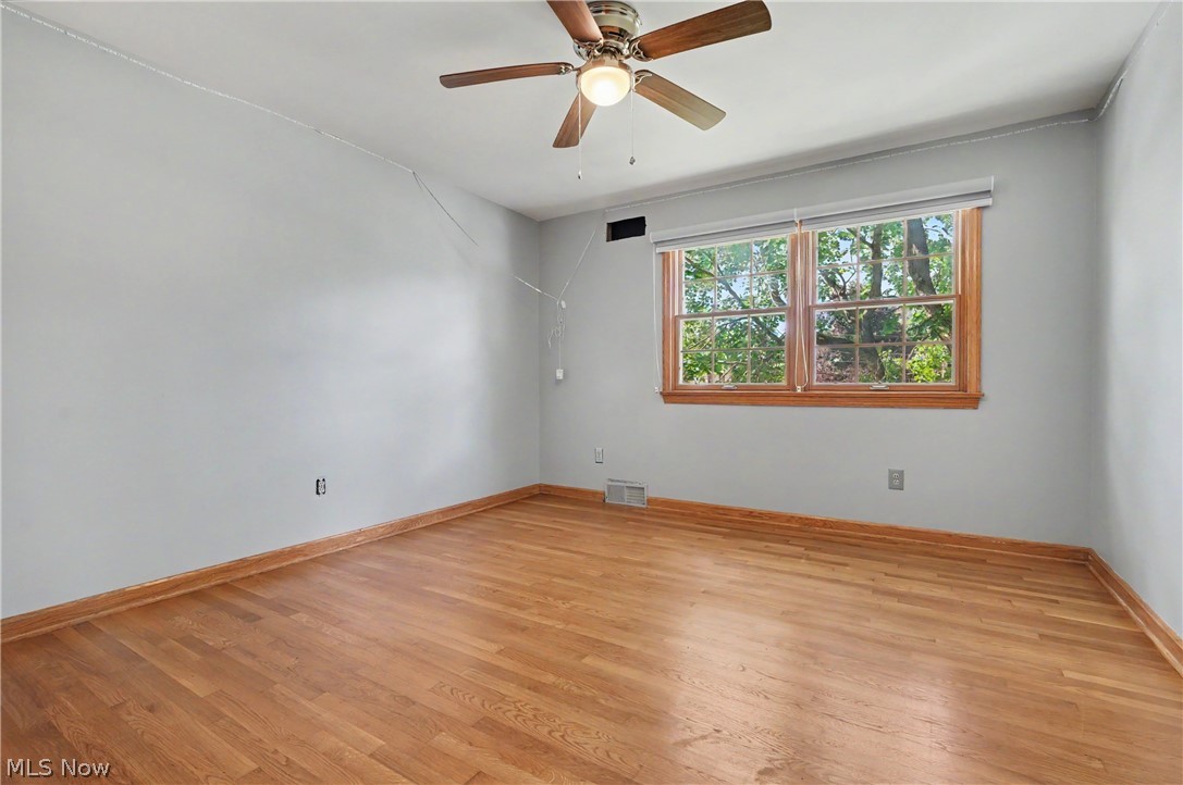 1372 Doncaster Drive Youngstown OH 44511