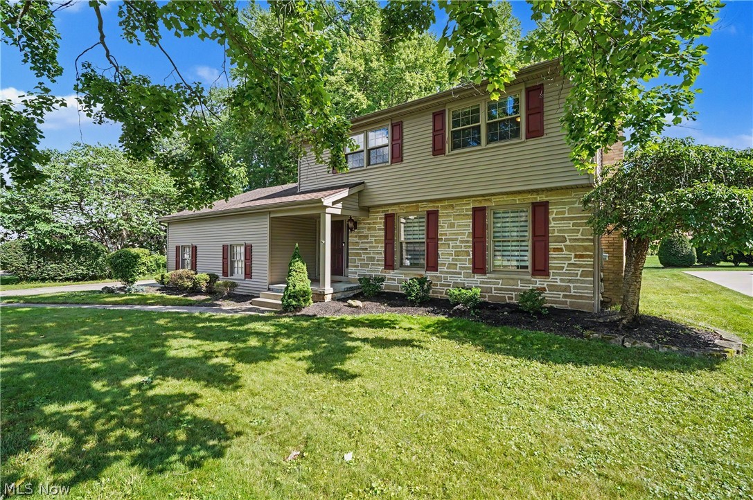 1372 Doncaster Drive Youngstown OH 44511