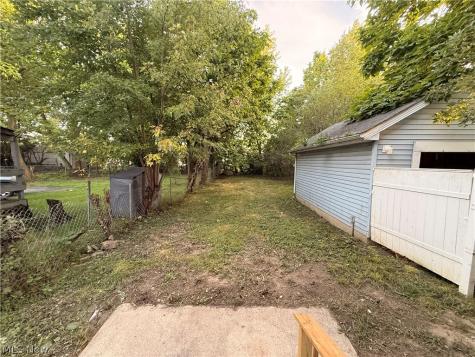 10606 Reno Avenue Cleveland OH 44105