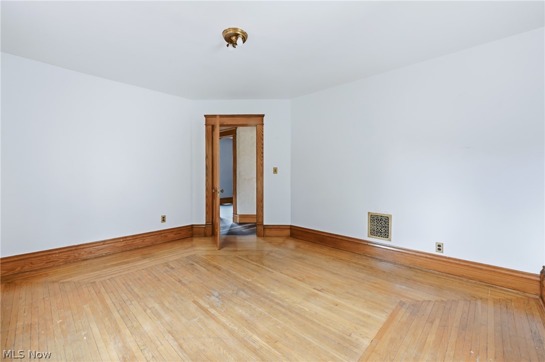 8471 Main Street Kinsman OH 44428