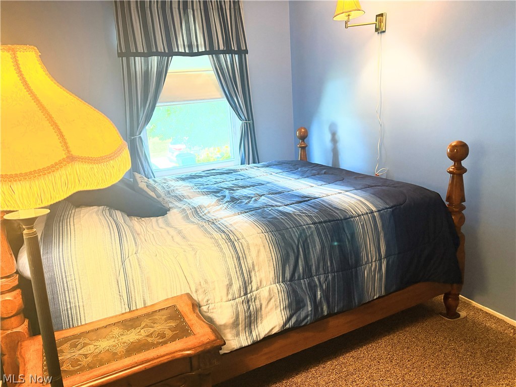 1717 Stirling Road Madison OH 44057