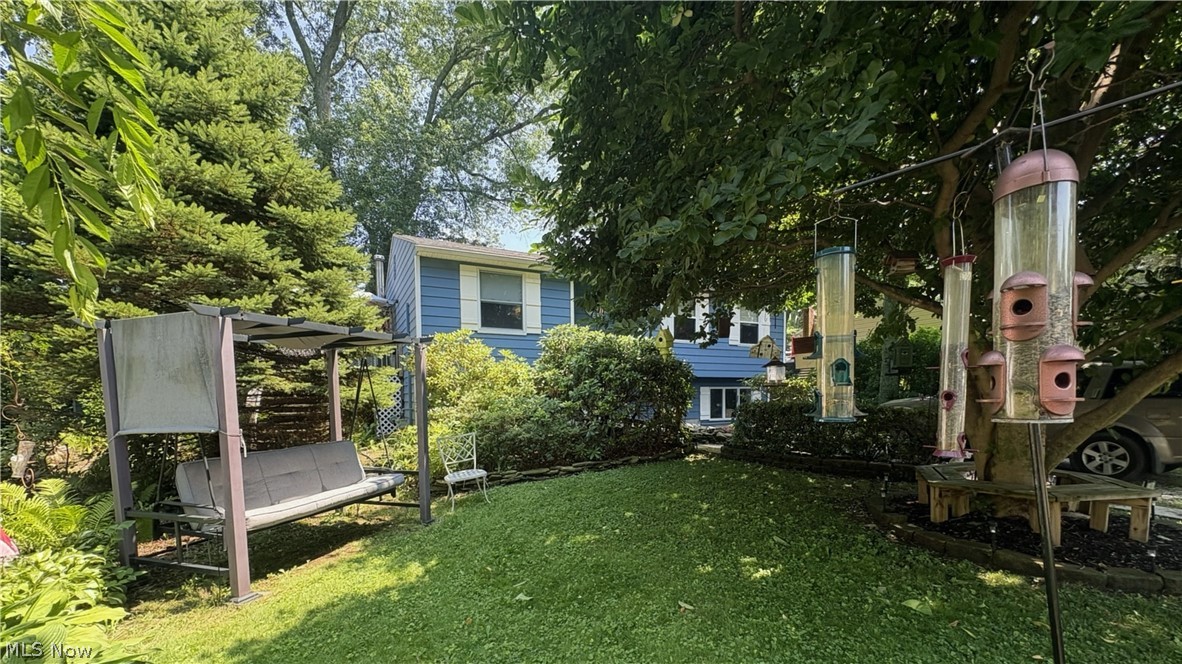 1717 Stirling Road Madison OH 44057