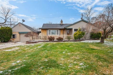 3803 Center Drive Parma OH 44134