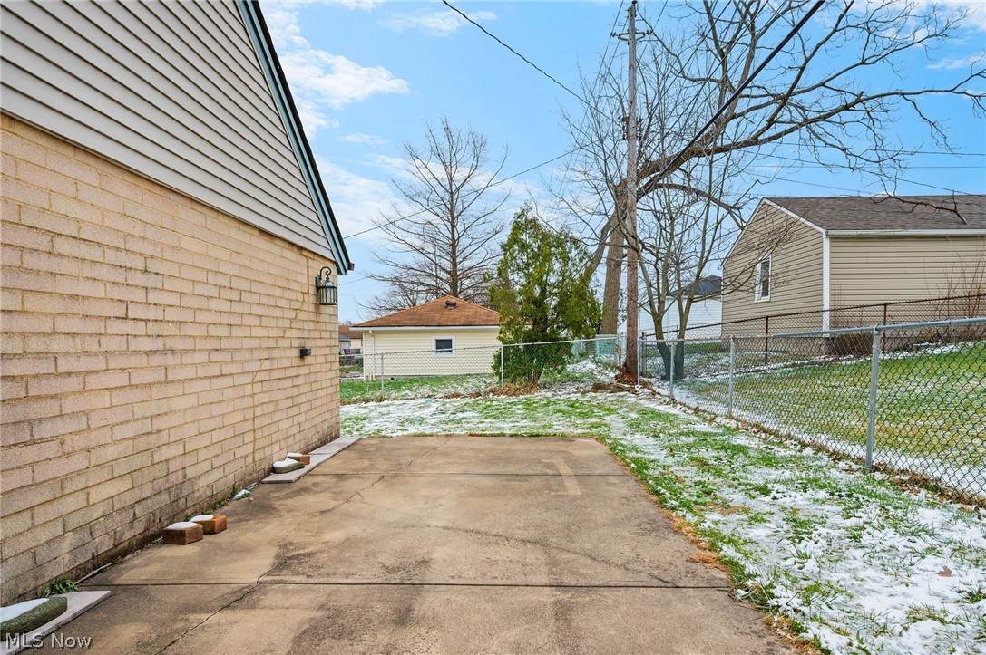 3803 Center Drive Parma OH 44134