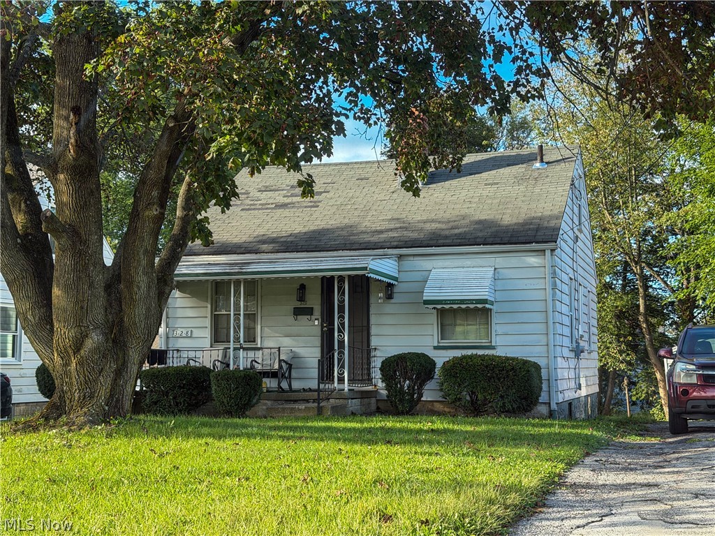 328 E Laclede Avenue Youngstown OH 44507