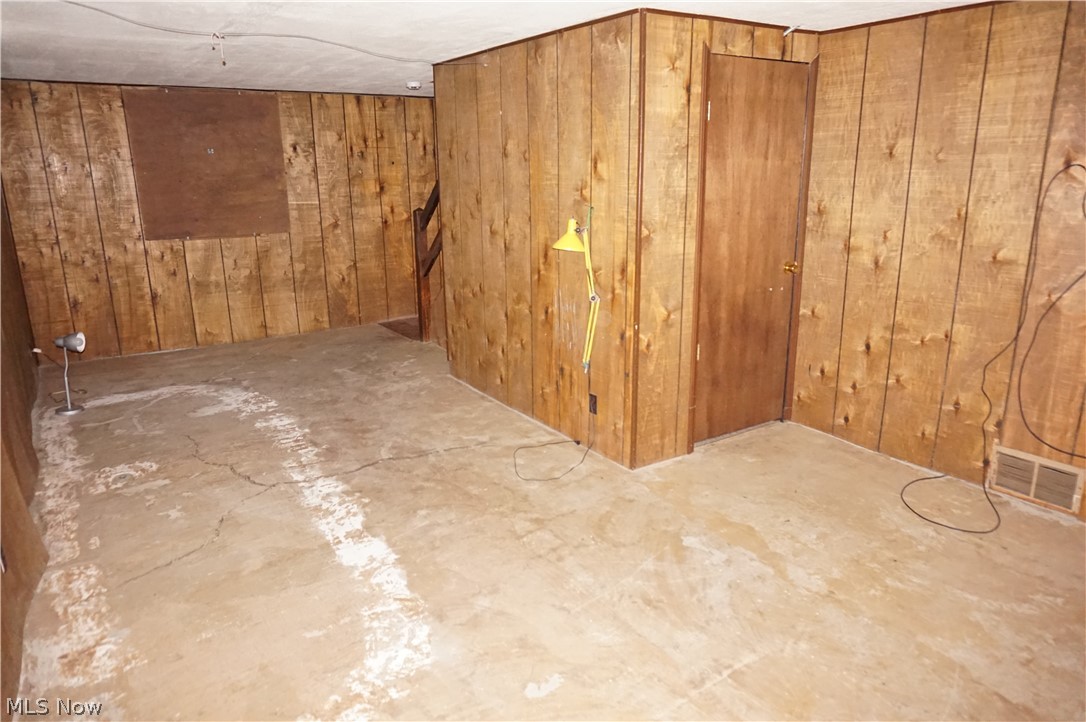 2068 Miami Road Euclid OH 44117