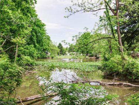 1259 Meadowbrook Boulevard Stow OH 44224