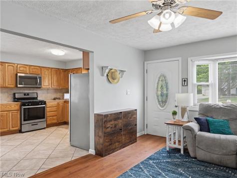1259 Meadowbrook Boulevard Stow OH 44224