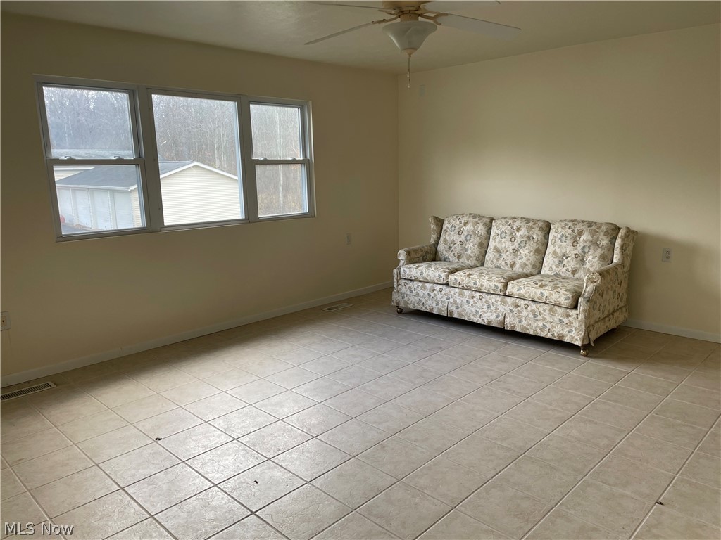 3440 Lakeside Drive Mineral Ridge OH 44440