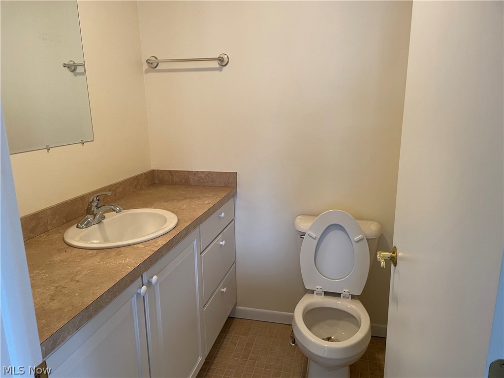 3440 Lakeside Drive Mineral Ridge OH 44440