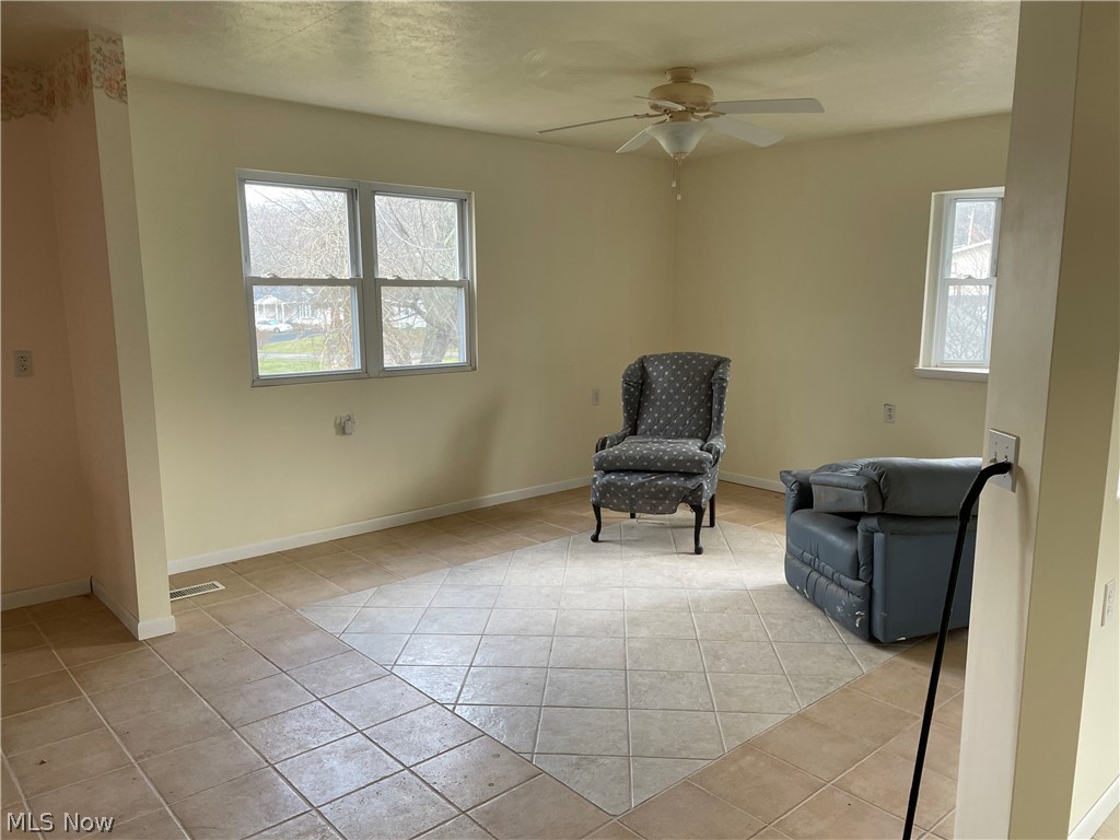3440 Lakeside Drive Mineral Ridge OH 44440