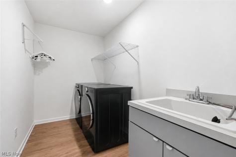 4384 Chaseline Ridge Brunswick OH 44212