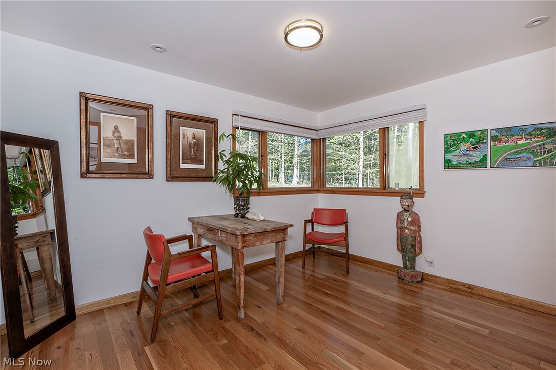 8165 Chagrin Mills Road Chagrin Falls OH 44022
