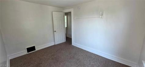 496 Rothrock Avenue Akron OH 44314