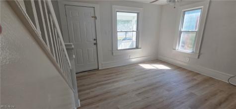 496 Rothrock Avenue Akron OH 44314