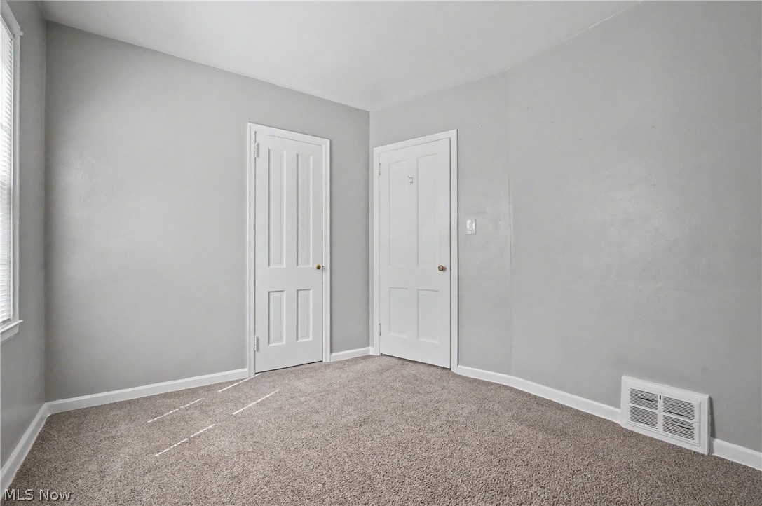 1711 Thornapple Avenue Akron OH 44301