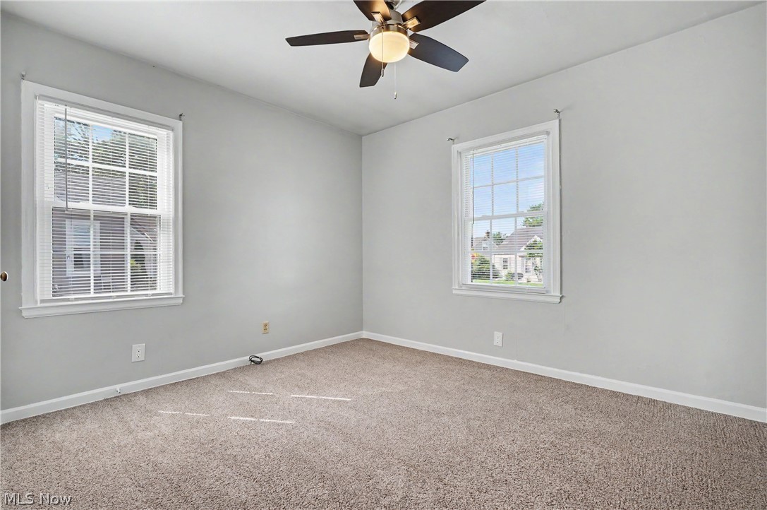 1711 Thornapple Avenue Akron OH 44301