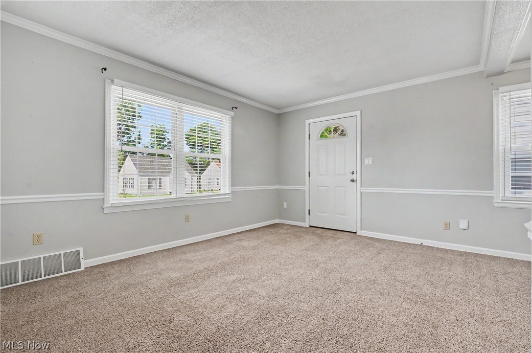 1711 Thornapple Avenue Akron OH 44301