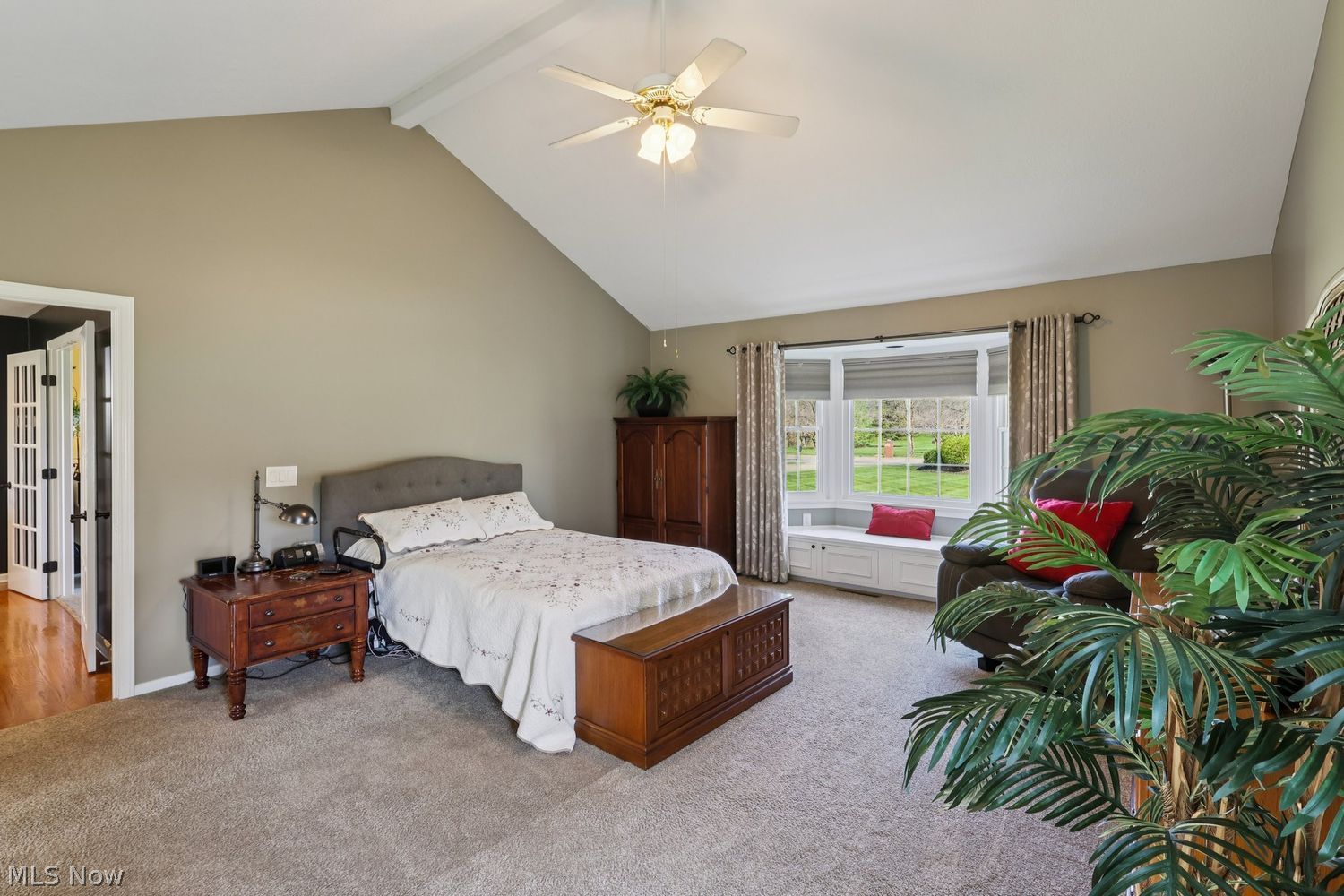 1050 Sand Run Road Akron OH 44313