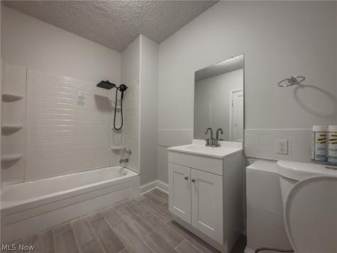 9409 Empire Avenue Cleveland OH 44108