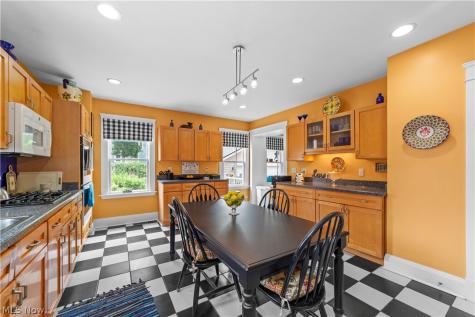 1483 E 105th Street Cleveland OH 44106