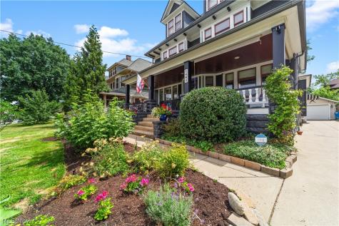 1483 E 105th Street Cleveland OH 44106