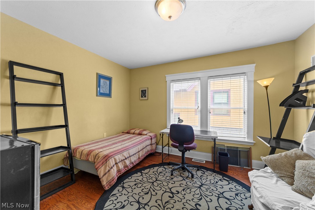 1483 E 105th Street Cleveland OH 44106