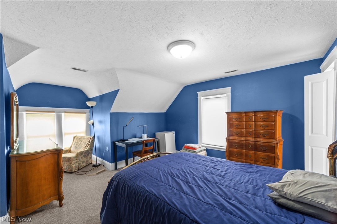 1483 E 105th Street Cleveland OH 44106