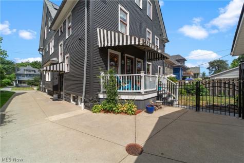 1483 E 105th Street Cleveland OH 44106