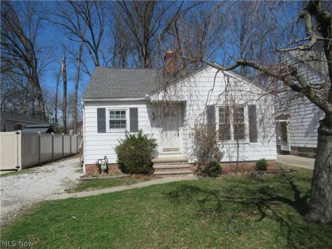 29107 Fuller Avenue Wickliffe OH 44092