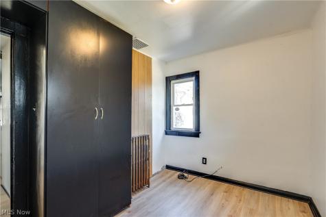 12512 Mcgowan Avenue Cleveland OH 44135