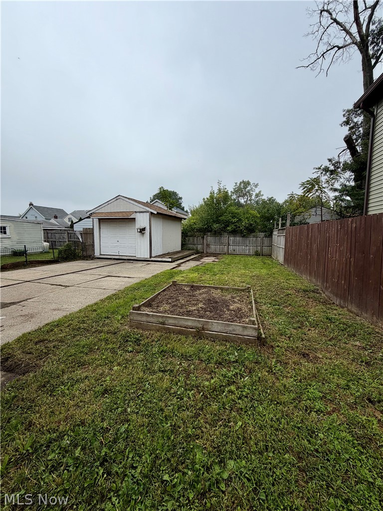 12512 Mcgowan Avenue Cleveland OH 44135