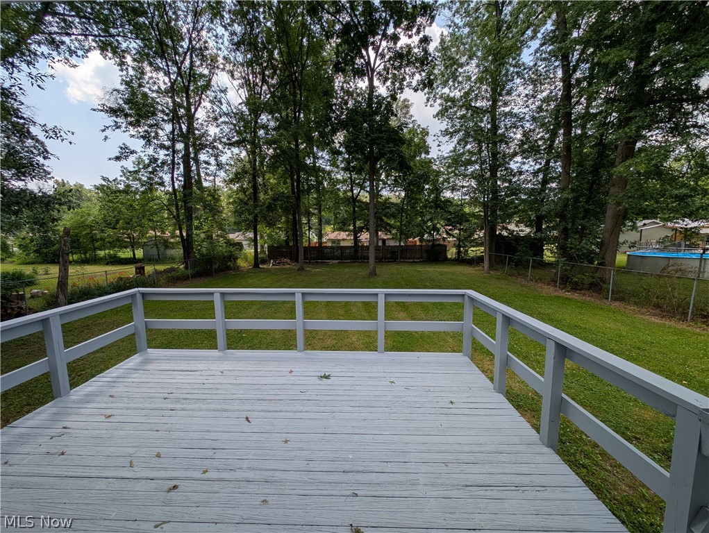 18015 Hillcrest Drive Lake Milton OH 44429