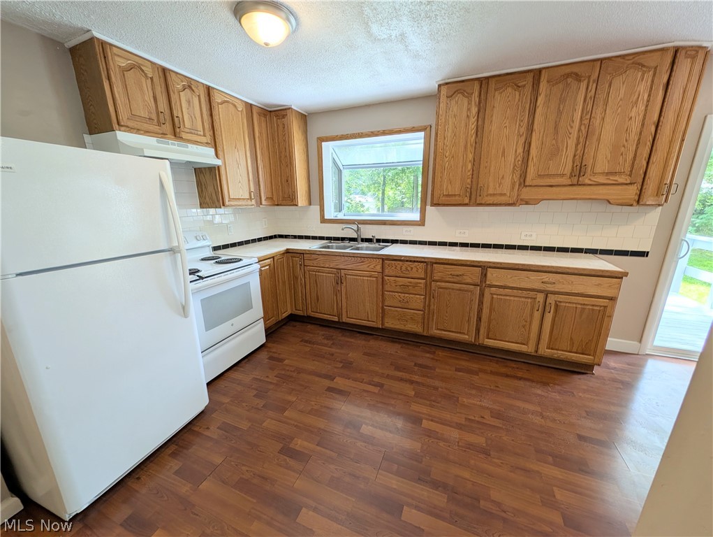18015 Hillcrest Drive Lake Milton OH 44429