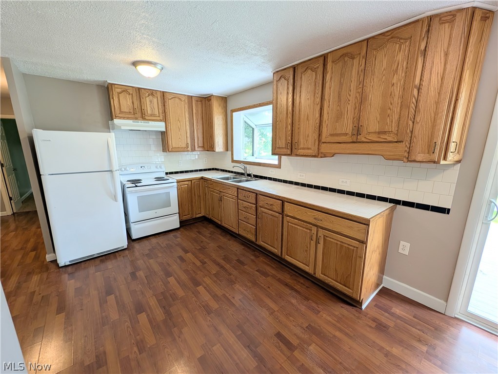 18015 Hillcrest Drive Lake Milton OH 44429